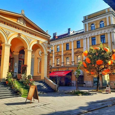Crown Apartment Sarajevo Ngoại thất bức ảnh