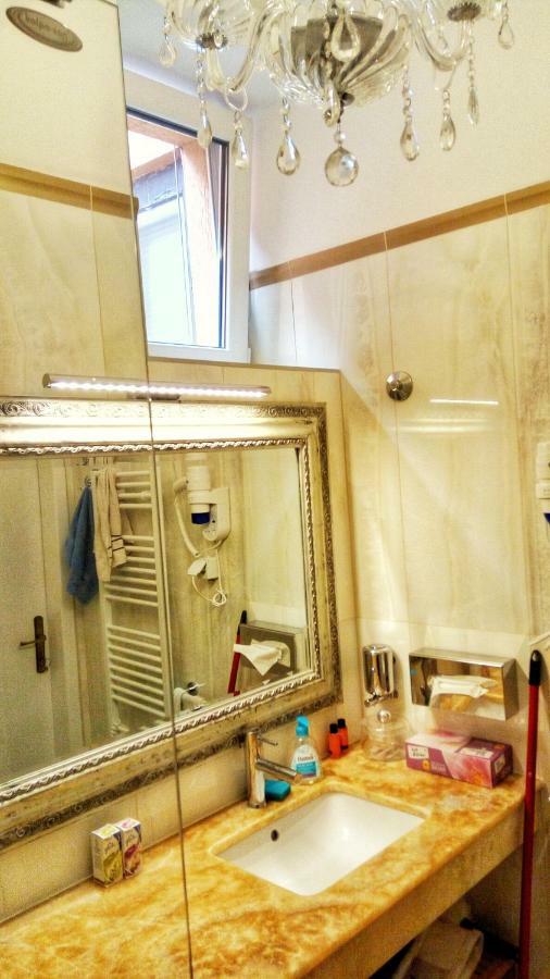 Crown Apartment Sarajevo Ngoại thất bức ảnh